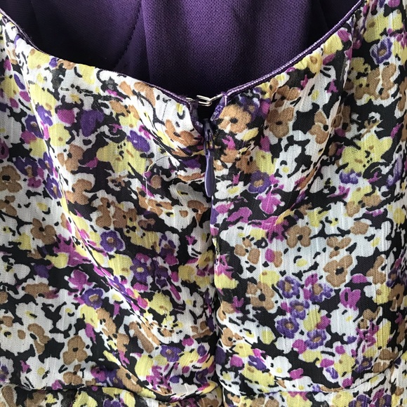 3/$20 Floral semi-formal spaghetti strap dress - Picture 4 of 6